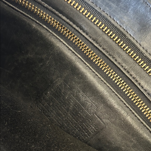 COACH Vintage Classic Black Leather Shoulder Bag / Crossbody Black - Picture 11 of 16